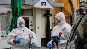 Policie zasahovala u banky Volksbank v německém Sinzigu.