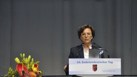 Bavorská státní ministryně pro sociální věci Emilia Müller