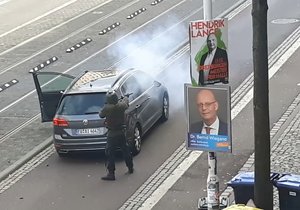 Pachatelem útoků v Halle byl německý antisemita (9. 10. 2019)