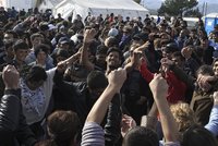 Převaděči lžou uprchlíkům: Do Evropy se vejdete, čeká 3 miliony migrantů