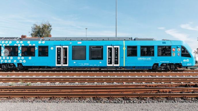 Nový vodíkový vlak testují v Německu. 