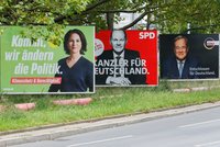 Souboj o trůn Merkelové: Scholz vs. Laschet. Co jsou lídři zač a kdo má šanci uspět