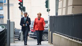 Německé parlamentní volby: Odvolila i kancléřka Angela Merkelová (CDU) a její manžel Joachim Sauer.