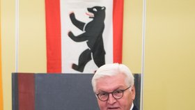 „Musíme překonat odcizení, které v posledních letech vzniklo mezi našimi zeměmi,“ prohlásil Steinmeier.