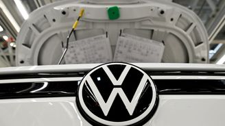 Automobilka Volkswagen kvůli poruše sítě zastavila výrobu v hlavních německých závodech