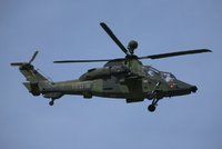 Rekordní pokuta za nákup vrtulníků platí: Ministerstvo obrany má zaplatit půl miliardy