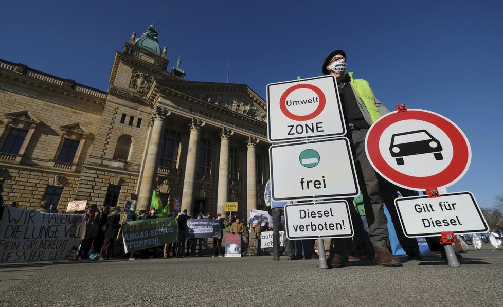 Německo zvažuje zákaz vozů s dieselovým motorem.