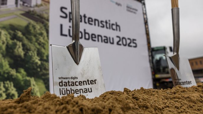 Schwarz Digits věří, že Evropa může být v digitální éře konkurenceschopná. Schwarz Digits věří, že Evropa může být v digitální éře konkurenceschopná.