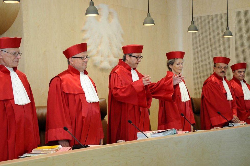 Německý ústavní soud se ve středu v Karlsruhe začal zabývat otázkou, zda je přípustné vybírat poplatky za vysílání veřejnoprávního rozhlasu a televize (16. 5. 2018). (ilustrační foto)