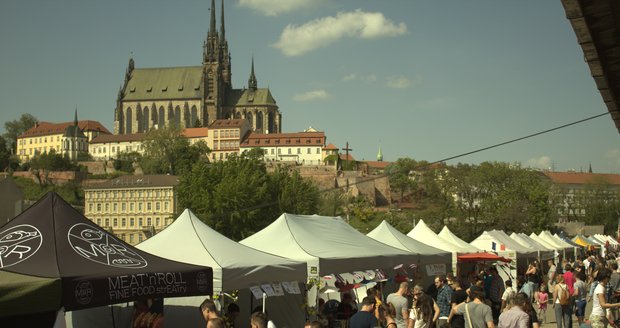 Festival se konal v Brně na tzv. Malé Americe, blízko Petrova.