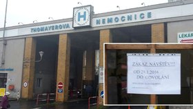 V Thomayerově nemocnici v Praze uzavřeli pro návštěvy čtvrté oddělení, tentokrát interní.