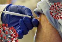 Bolesti, závratě i průjmy. Podezření na vedlejší účiny vakcín je v Česku přes 300