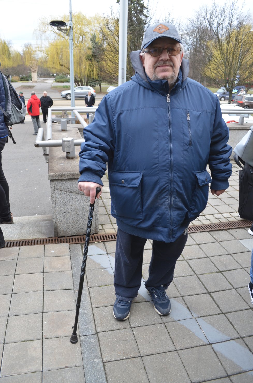 Invalida Oldřich Labudek se bojí, že by se v případě redukce zdravotní péče v Orlové nedočkal ošetření.