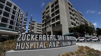 Mark Zuckerberg prý děsí pacienty. Sestry protestují, aby už nemocnice nenesla jeho jméno