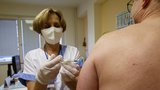 Zájem o očkování se zvyšuje. Už ho chce 58 procent Čechů, stále je to ale málo