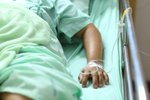Kanadský anděl smrti z nemocnice: Sestra měla zabít osm seniorů