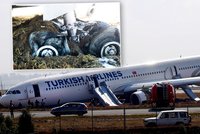 Letadlo s 240 vyděšenými pasažéry sjelo při přistávání z dráhy: Jeho kola se zabořila do země!