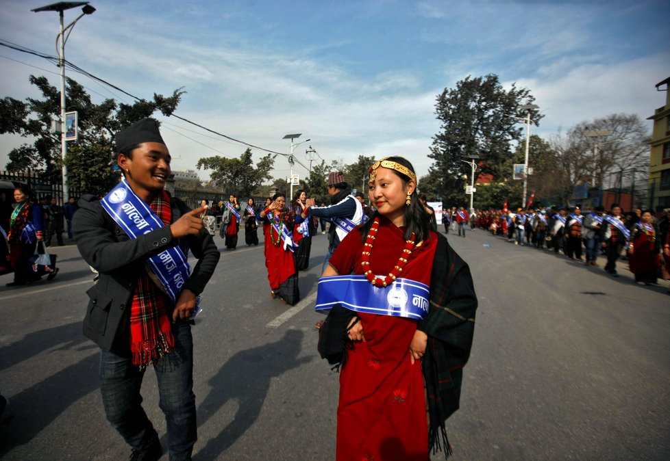 Novoroční průvod nepálských Gurungů,(31.12.2019).