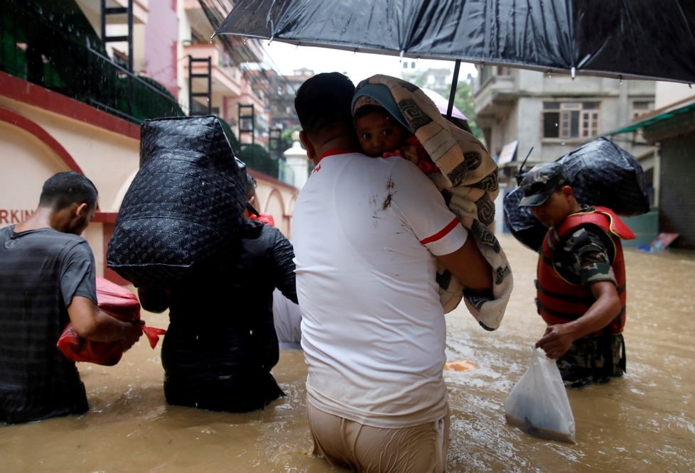 Záplavy a sesuvy půdy v Nepálu (ilustrační foto)