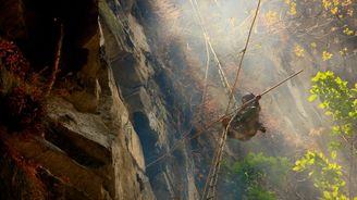 Fotogalerie: Nepálští lovci medu