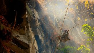 Fotogalerie: Nepálští lovci medu Fotogalerie: Nepálští lovci medu