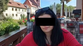 Michaela S. utíká z ústeckých restaurací bez zaplacení.