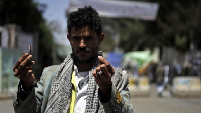 Nepokoje v ulicích jemenské metropole Saná
