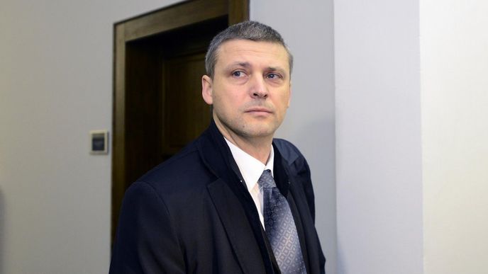 Nepravomocně odsouzený poslanec ODS za korupci Roman Pekárek u Vrchního soudu v Praze, který se 18. prosince zabýval jeho případem. Sněmovna Pekárka vydala 4. prosince k trestnímu stíhání.