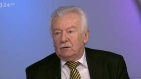 Debata o důchodech v Otázkách Václava Moravce: Jiří Rusnok, Richard Hindls a Danuše Nerudová (19.2.2023)