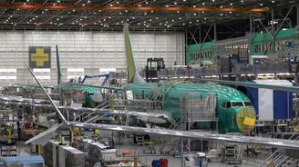 Od ikony po zfušovaná letadla: Boeing podle dokumentu vyměnil bezpečnost za miliardové zisky Od ikony po zfušovaná letadla: Boeing podle dokumentu vyměnil bezpečnost za miliardové zisky