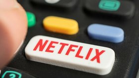 Netflix zavádí levnější předplatné s reklamou, v ČR zatím nebude k mání.