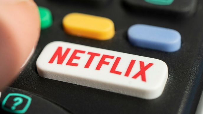 Netflix jako zbytný luxus. Češi začínají šetřit, ruší předplatné a více sdílí účty 