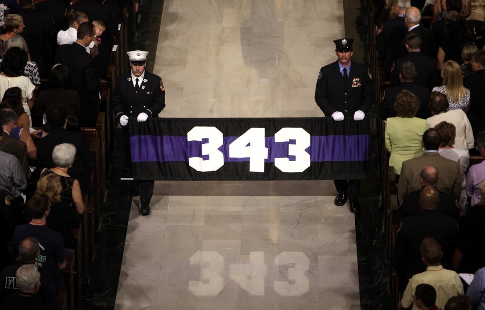 343 hasičů zemřelo 11. září 2001