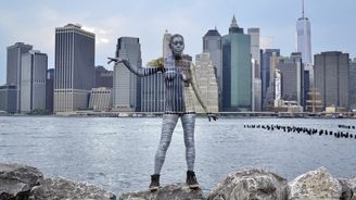 Skvělý bodypainting: Nahé krásky dokonale skryté v ulicích New Yorku
