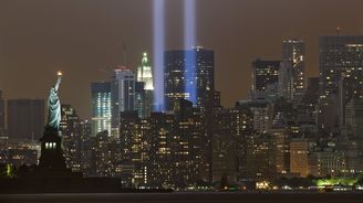 11. září 2001 očima čtenářů Reflexu? V hlavní roli televize a pocit, že “zas dávají nějaký akční film”