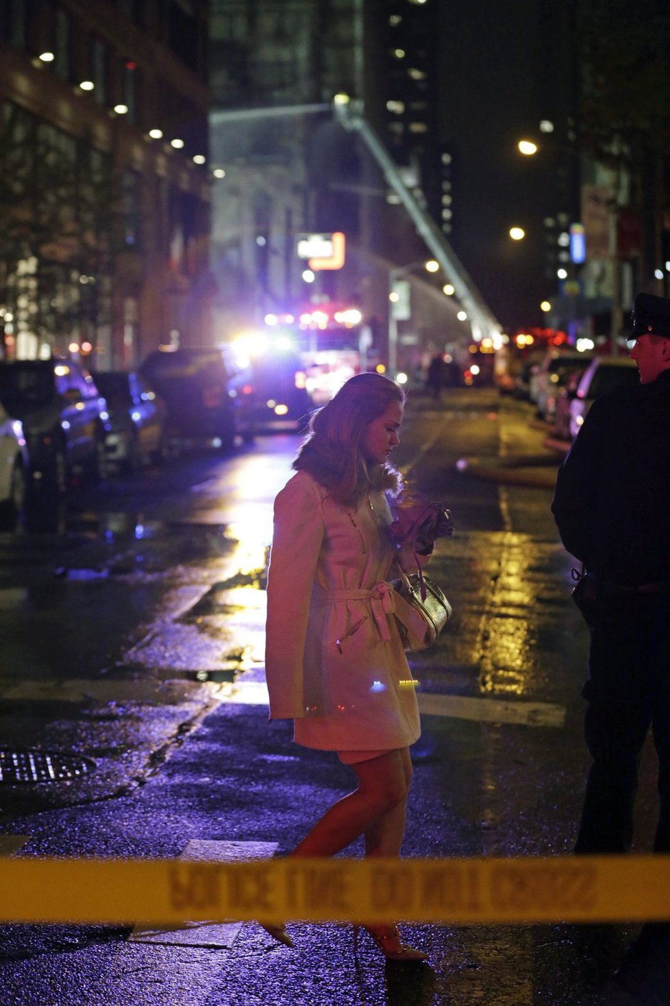 Požár zcela zničil kostel sv. Sávy, který byl centrem srbské komunisty v New Yorku. Několik hodin před tím přitom byl plný lidí. Začaly totiž pravoslavné Velikonoce.