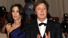 Muzikant Paul McCartney a Nancy Shavell se zasnoubili