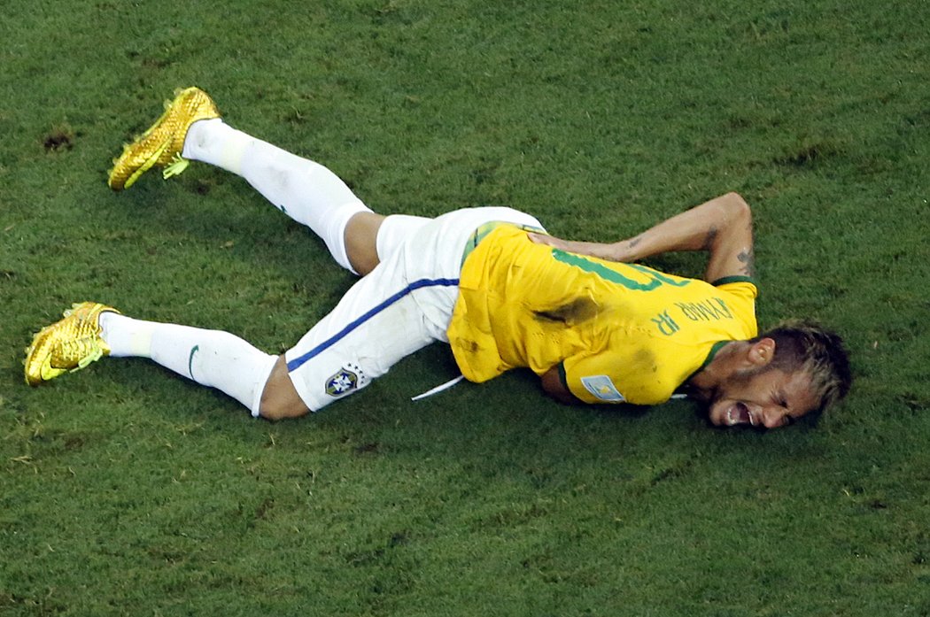 Neymar má zlomený obratel a na MS si už nezahraje.