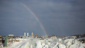 Úchvatná podívaná na Niagarské vodopády