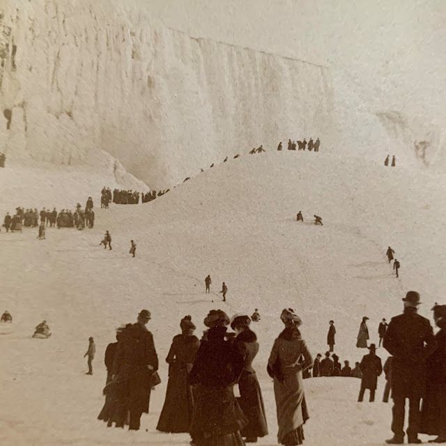 Niagarské vodopády v roce 1902.