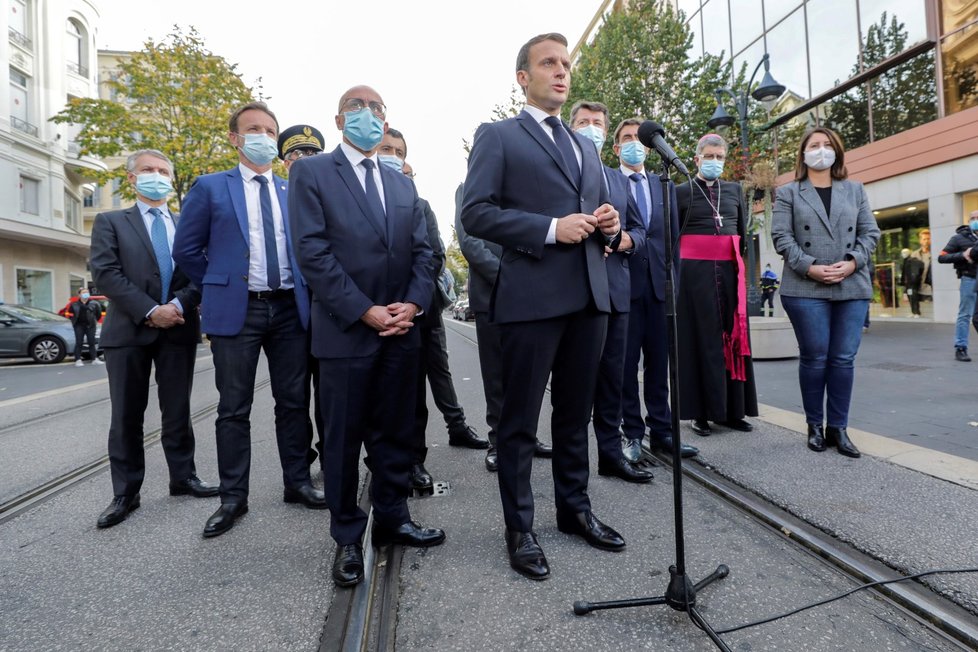 Útok v Nice: Prezident Emmanuel Macron kondoluje rodinám (29. 10. 2020).