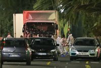 „Nalož auto železem a povol brzdy,“ radil komplic teroristovi z Nice
