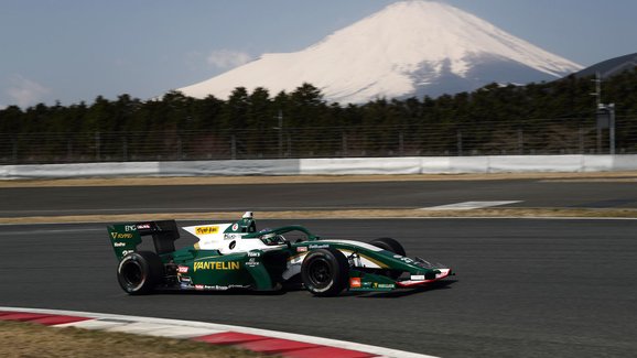 Japonské závodní specialitky: Super Formula a Super GT