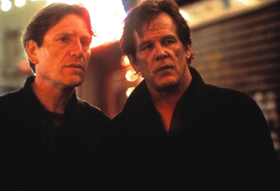 2002 - Nick Nolte (vpravo) ve filmu Hodný zloděj