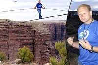 To je borec: Američan přešel Velký kaňon po laně