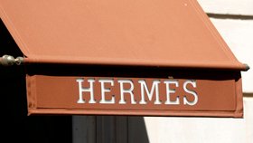 Dědic módní značky Hermè část svého bohatství věnuje svému zahradníkovi.