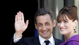 Nicolas Sarkozy se svou manželkou Carlou