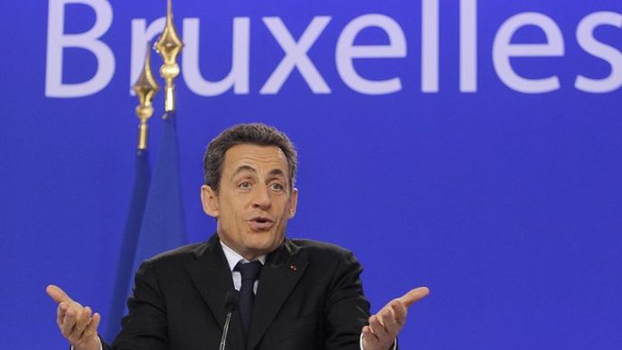 Nicolas Sarkozy na summitu v Bruselu
