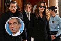 Sarkozy venku z vězení? Soud projednává propuštění exprezidenta, na místě syn i Carla Bruniová