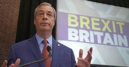 Nigel Farage, europoslanec a někdejší předseda strany UKIP, byl jednou z hlavních tváří kampaně za odchod Británie z Evropské unie